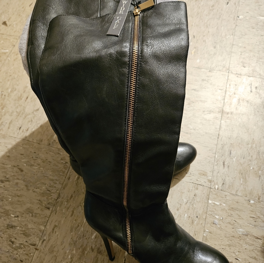 Black knee-high boots